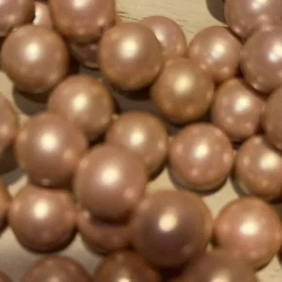 Rose gold faux long pearl necklace - Picture 5 of 5